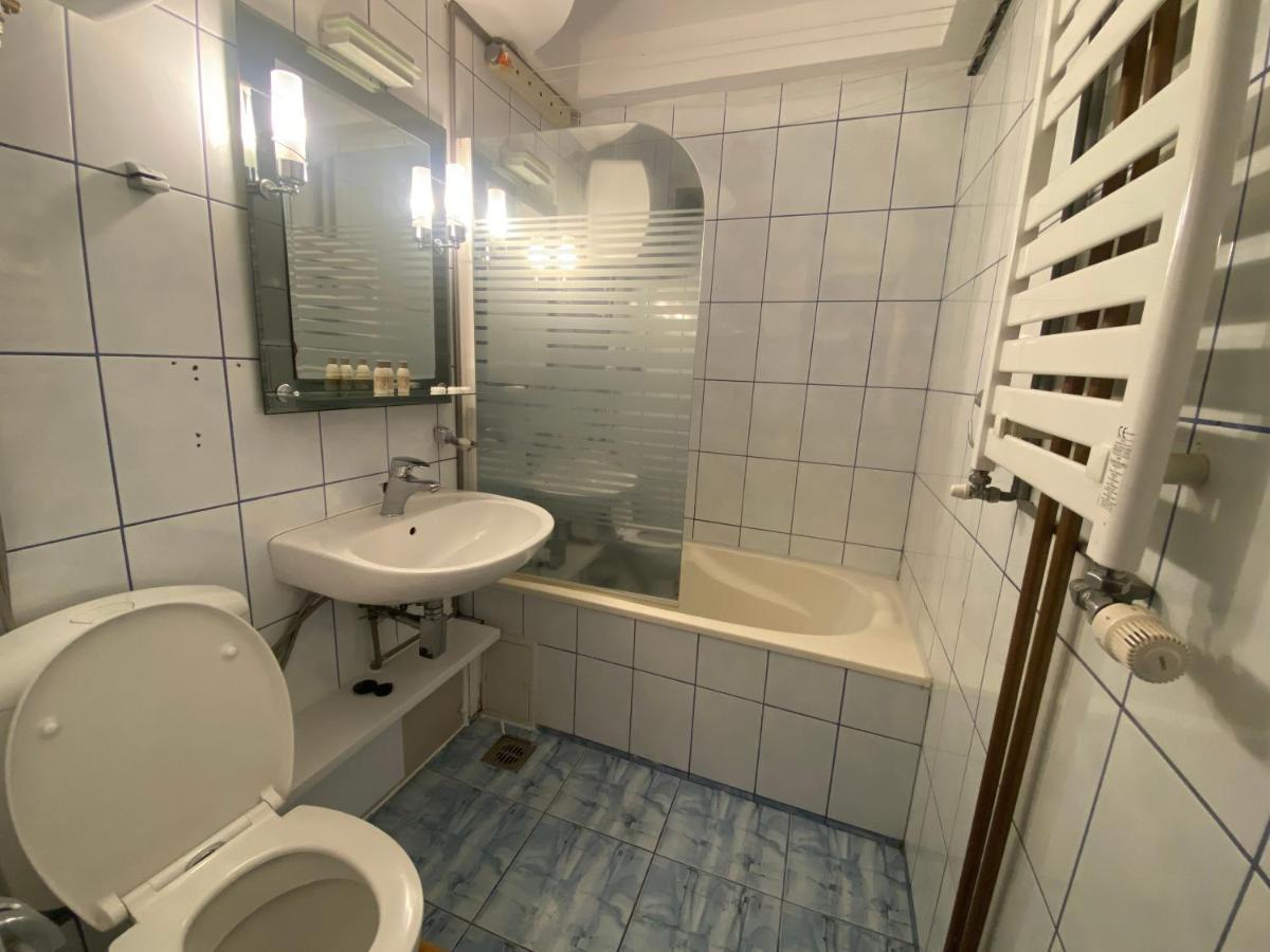 Appartement Sleep & Go Parcare Gratuita Self Check-In à Bucarest Extérieur photo
